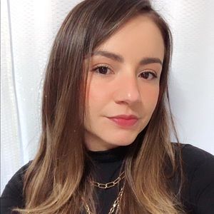 Meet your Posher, Thais